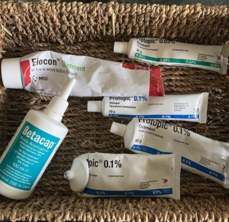 Điều trị viêm da cơ địa bằng thuốc